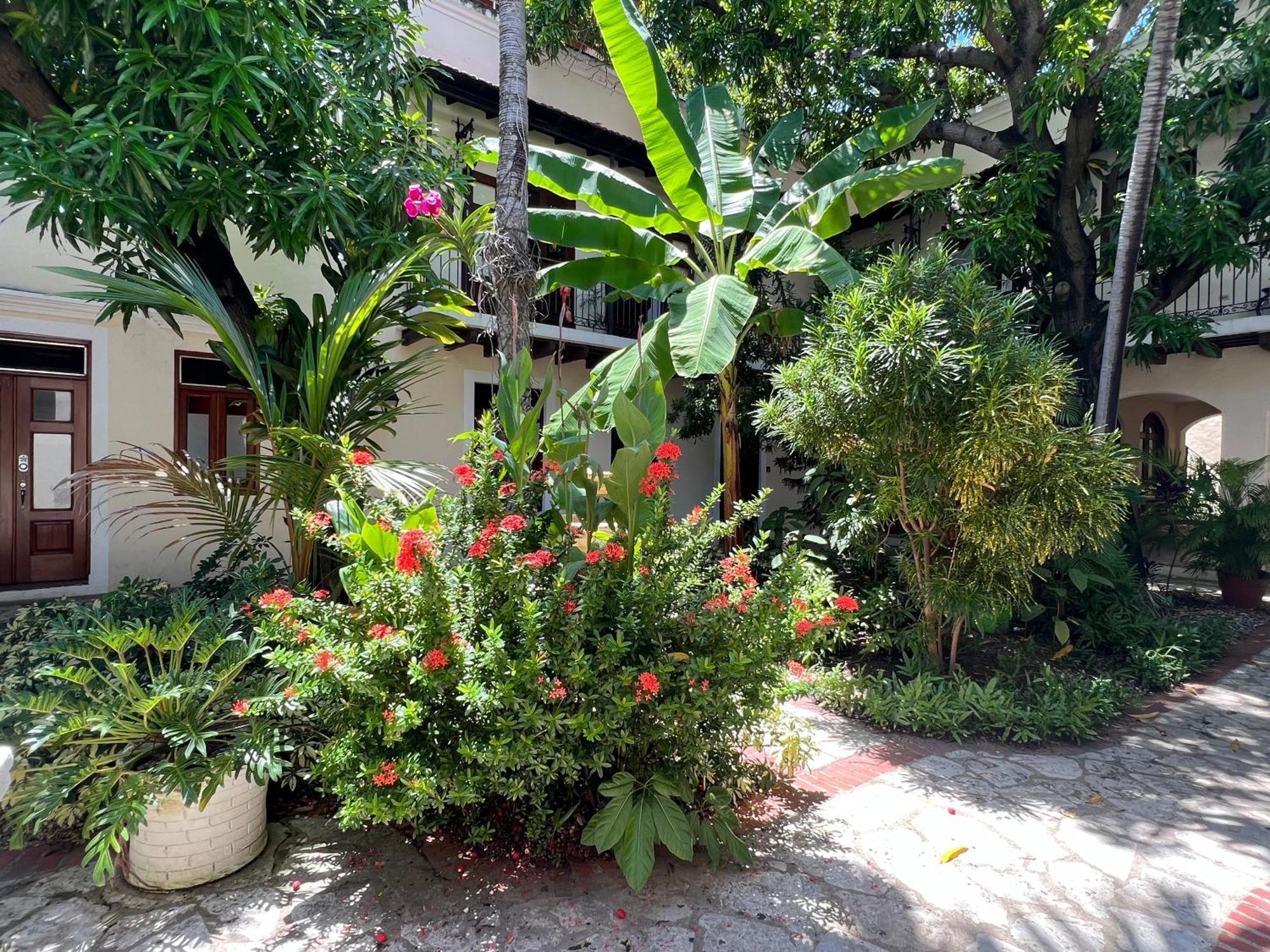 Paseo Colonial - Sanctuary #2 Aparthotel Санто Доминго Екстериор снимка