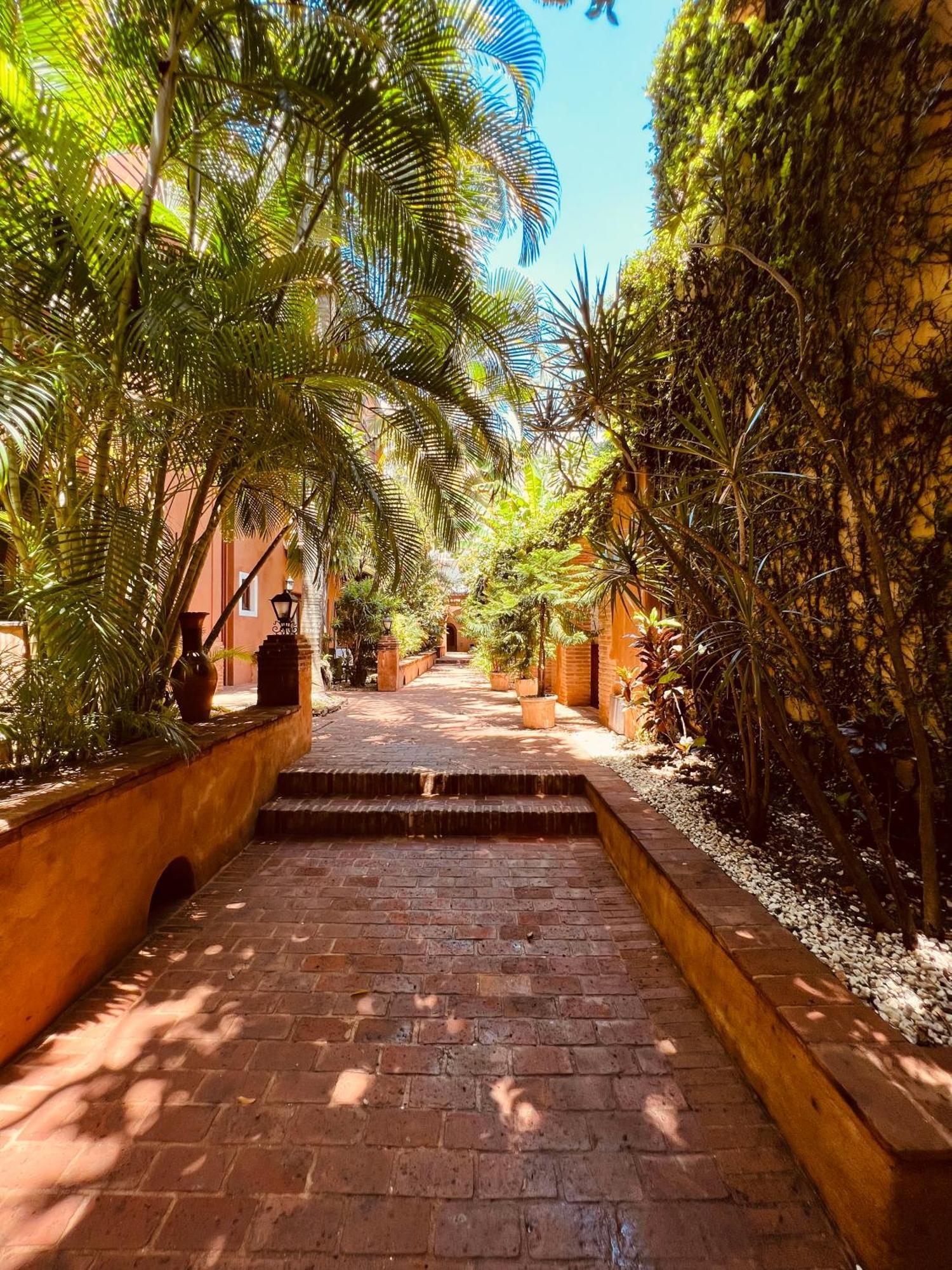 Paseo Colonial - Sanctuary #2 Aparthotel Санто Доминго Екстериор снимка